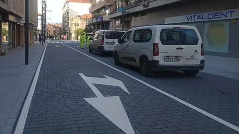 La calle Juli&aacute;n Ceballos de Torrelavega