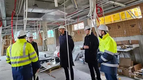 La obra del futuro centro de acogida y viviendas de alquiler social encara su recta final.