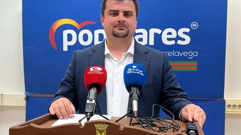 Miguel &Aacute;ngel Vargas, portavoz del PP de Torrelavega | Foto: Radio Studio