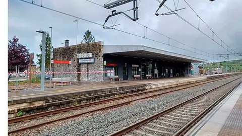 Estaci&oacute;n de ADIF de Tanos.