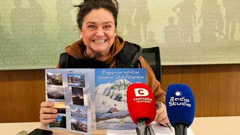 La concejal de Cultura, Esther V&eacute;lez, ha presentado la nueva oferta expositiva del Centro Nacional de Fotograf&iacute;a &lsquo;Manuel Rotella&rsquo; para el mes de mayo. El pr&oacute;ximo viernes, 3 de mayo, a las 19.30 horas, se inaugurar&aacute; la exposici&oacute;n colectiva &lsquo;Monta&ntilde;a&rsquo; organizada por la asociaci&oacute;n StelaFotogr&aacute;fica en la que se rinde homenaje a Jos&eacute; Luis Felices