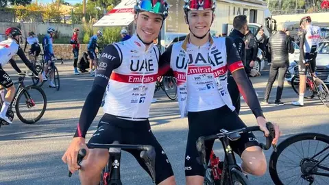 Marcos Freire durante una de sus concentraciones con el equipo profesional UAE Emirates