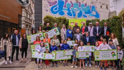 Foto de familia en la entrega de premios
