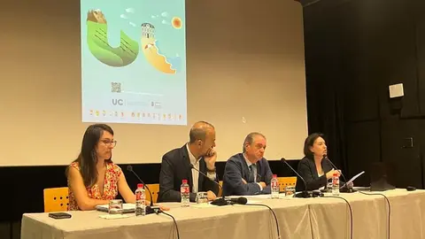 Inaugurada la 31&ordf; edici&oacute;n de los Cursos de Verano de la UC en Torrelavega | Foto: Radio Studio