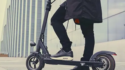 Un patinete el&eacute;ctrico | Foto: DGT