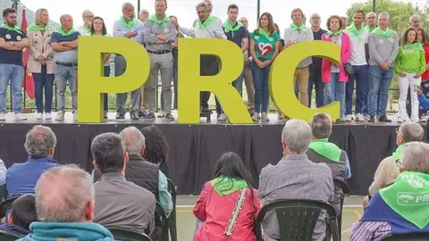 Revilla durante su discurso en la XXIX Fiesta Regionalista en Rasines