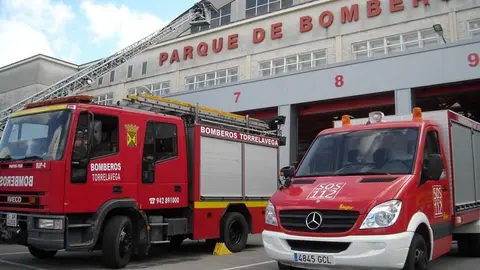 Bomberos en Torrelavega | Archivo
