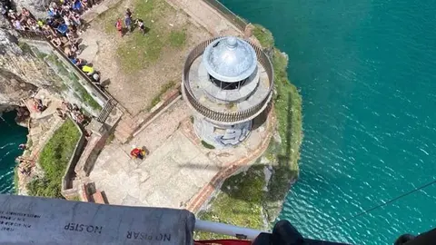 Un rescate en el Faro del Caballo de Santo&ntilde;a