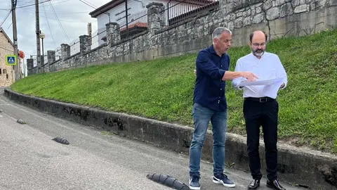 Punto de la carretera comarcal donde se construir&aacute; la nueva acera | Foto: Radio Studio