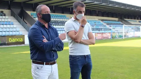Imagen de archivo de la presentaci&oacute;n de Luis Fernando Varela como director deportivo de la Gimn&aacute;stica en junio de 2021 | Foto: RS Gimn&aacute;stica