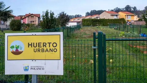 Entrada a los huertos urbanos situados en Rinconeda | Foto: Ayuntamiento