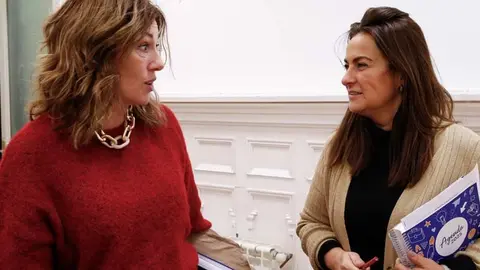 La consejera de Inclusi&oacute;n Social, Juventud, Familias e Igualdad, Bego&ntilde;a G&oacute;mez del R&iacute;o, se ha reunido con la alcaldesa de Polanco, Rosa D&iacute;az | Foto: Gobierno