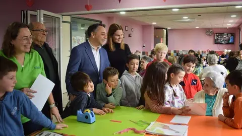 Fotograf&iacute;a facilitada por el Ayuntamiento de Pi&eacute;lagos de una de las primeras cuatro sesiones del proyecto
