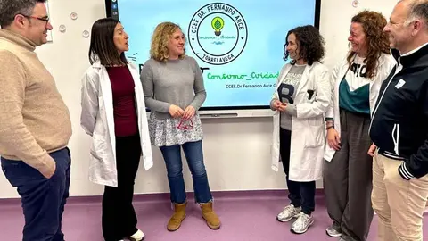La concejala de Medio Ambiente, Patricia Portilla, visita a a los educadores del CEE Fernando Arce | Foto: Ayuntamiento