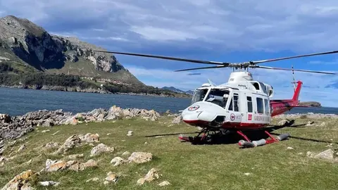 El helic&oacute;ptero del Gobierno de Cantabria | Foto: 112