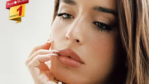 Lola Indigo, n&uacute;mero 1 de la semana en Radio Studio con 'Coraz&oacute;n Part&iacute;o'