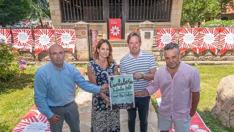 Presentaci&oacute;n del Festival Cantabria Folk | Foto: Ayuntamiento de Reoc&iacute;n