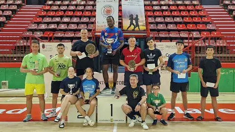 Podium de ganadores del XV Torneo Internacional de Tenis de Mesa Ciudad de Torrelavega, en sus distintas categor&iacute;as.