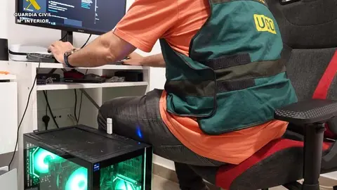 Este joven brasile&ntilde;o, de 25 a&ntilde;os, se dedicaba al dise&ntilde;o y a la comercializaci&oacute;n de equipos de 'phishing' (fraude) bancario capaces de clonar p&aacute;ginas web