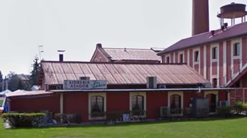 Antigua sidrer&iacute;a-asador en La Lechera