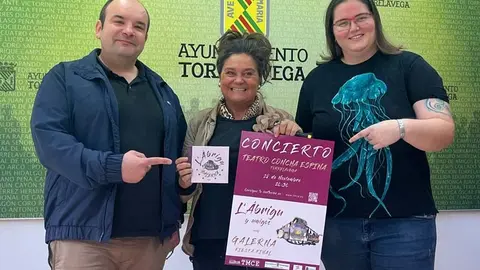 La concejala de Cultura, Esther V&eacute;lez, junto con Ana Benic y Bernardo Argos | Foto: Radio Studio