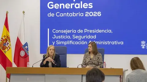 La consejera de Presidencia, en su comparecencia, junto a la secretaria general, Mar&iacute;a Eugenia Guti&eacute;rrez | Foto: Gobierno