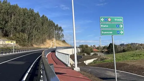 Ya se ha puesto en marcha el nuevo vial entre Du&aacute;lez y Viveda, que acoger&aacute; unos 10.000 veh&iacute;culos diarios | Foto: Radio Studio