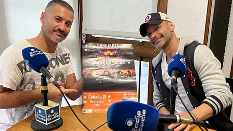 El grupo Reyes de Copas en Radio Studio