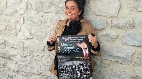 La concejala de Cultura, Esther V&eacute;lez, presenta el concierto | Foto: Ayuntamiento