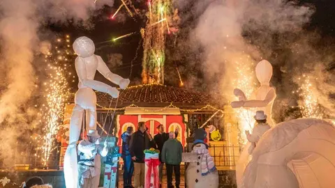 Foto de archivo de la inauguraci&oacute;n del alumbrado navide&ntilde;o en Reoc&iacute;n las pasadas navidades.