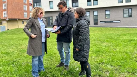La concejala de Medio Ambiente, Patricia Portilla, visita el futuro bosque urbano | Foto: Ayuntamiento