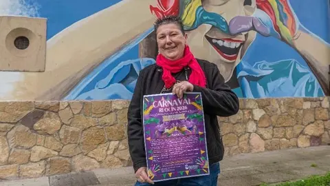 La concejala de Festejos, 
Mar&iacute;a Jes&uacute;s Pinilla, presenta los Carnavales | Foto: Ayuntamiento de Reoc&iacute;n