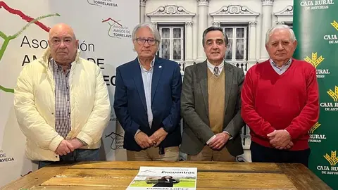 Presentaci&oacute;n del ciclo Encuentros 2026 de la Asociaci&oacute;n Amigos de Torrelavega | Foto: Radio Studio