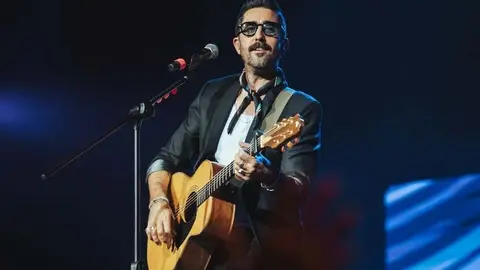 &Aacute;lex Ubago ser&aacute; uno de los artistas que estar&aacute; en M&uacute;sica en Grande 2026 | Foto: Mouro Producciones