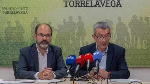 Jos&eacute; Luis Urraca y Pedro P&eacute;rez Noriega presentan los presupuestos para 2026 | Foto: Ayuntamiento