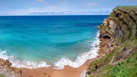 Suances pide el reconocimiento de La Tablía como playa