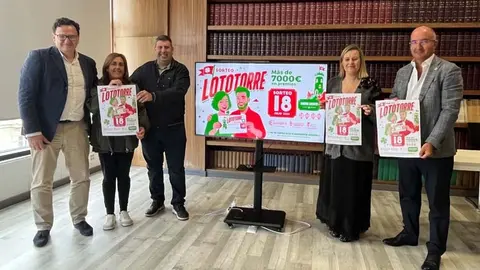'Lototorrelavega', campaña de dinamización comercial que combina las compras con la Lotería Nacional