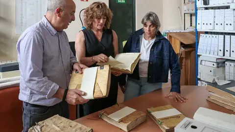 Polanco restaura sus actas municipales más antiguas para conservar la memoria histórica del municipio